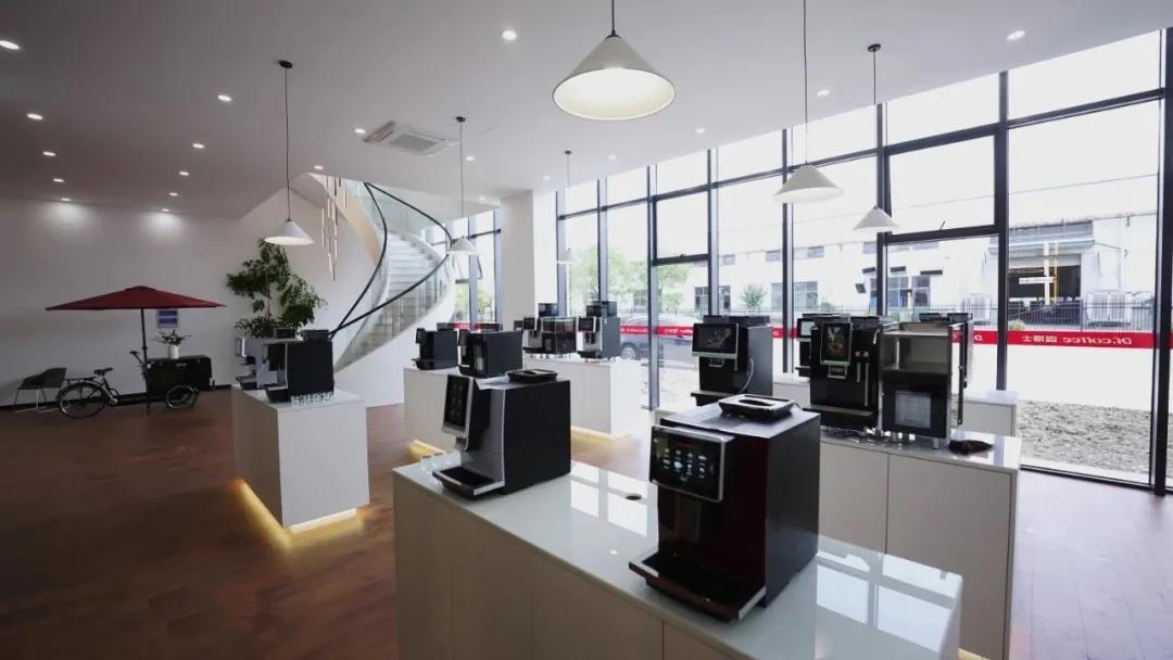 国产品牌强势逆袭 ！在商用咖啡机领域，有些事开始起变化了